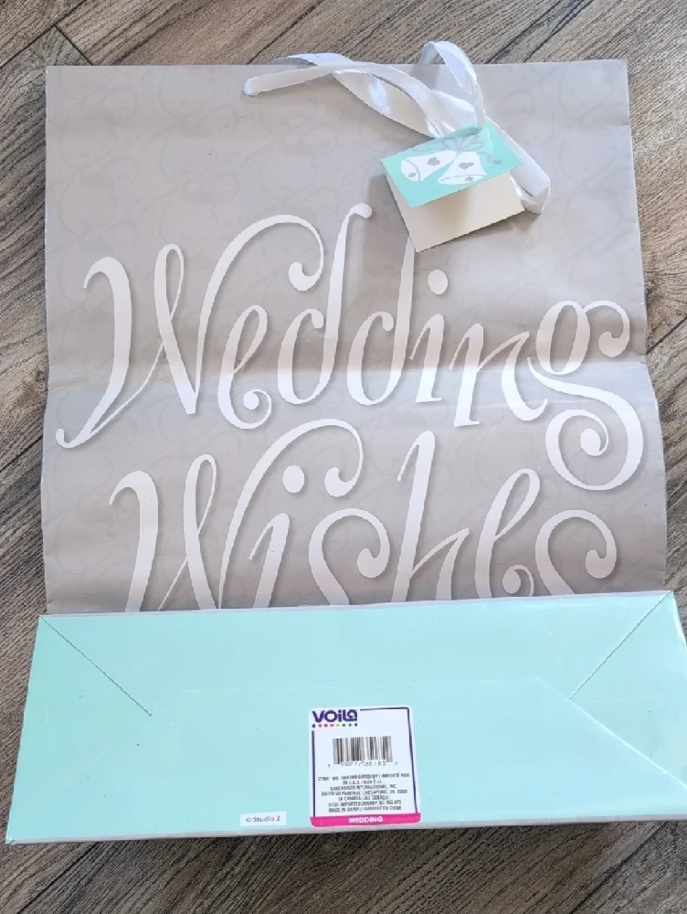 Wedding Gift Bag with Gold & White Wedding Stickers